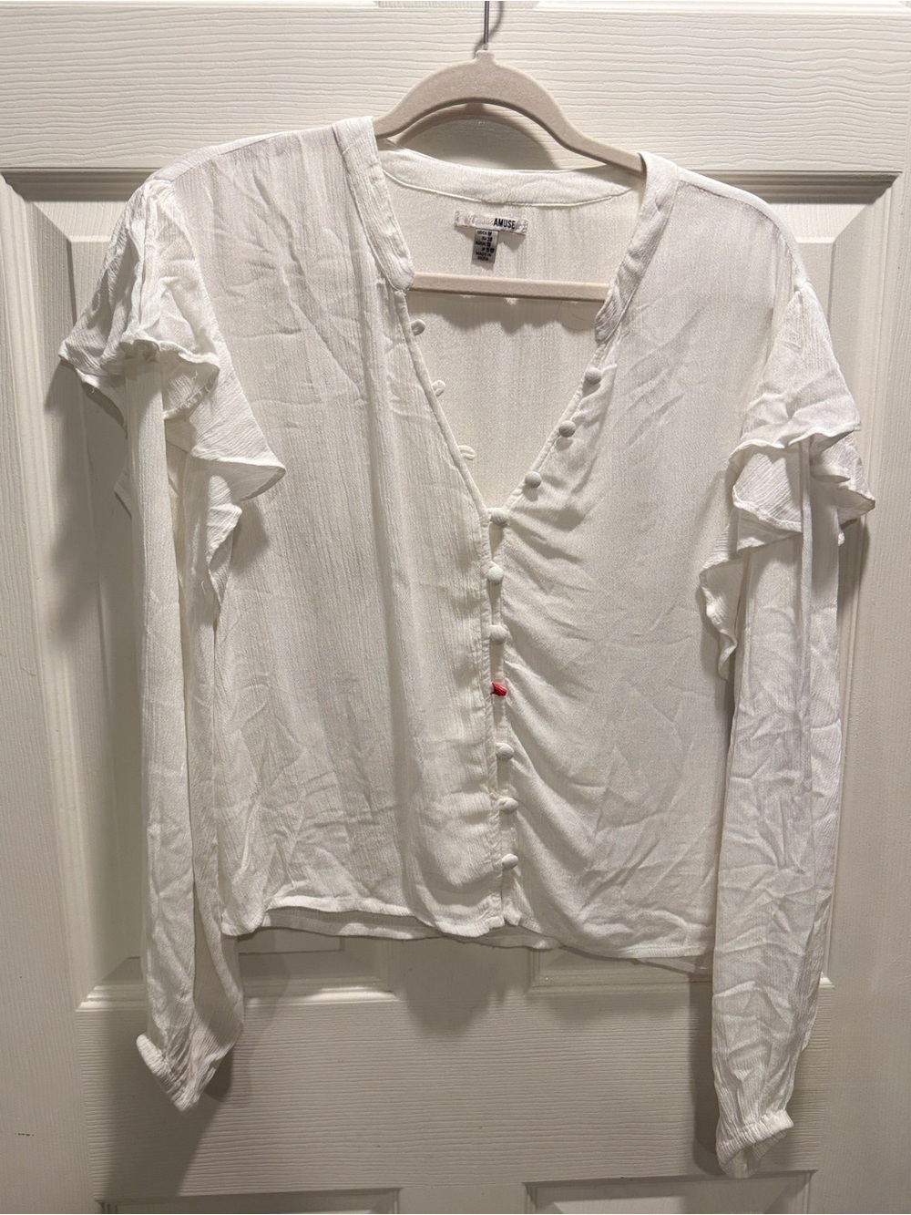 Amuse Society Beach Vida Bling White Ruffle Sleeve Button Front Blouse M NWT - Picture 7 of 15